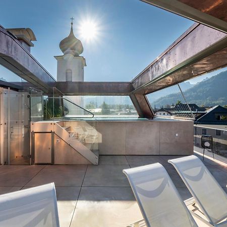 Kirchenwirt Hotell Strobl Exteriör bild