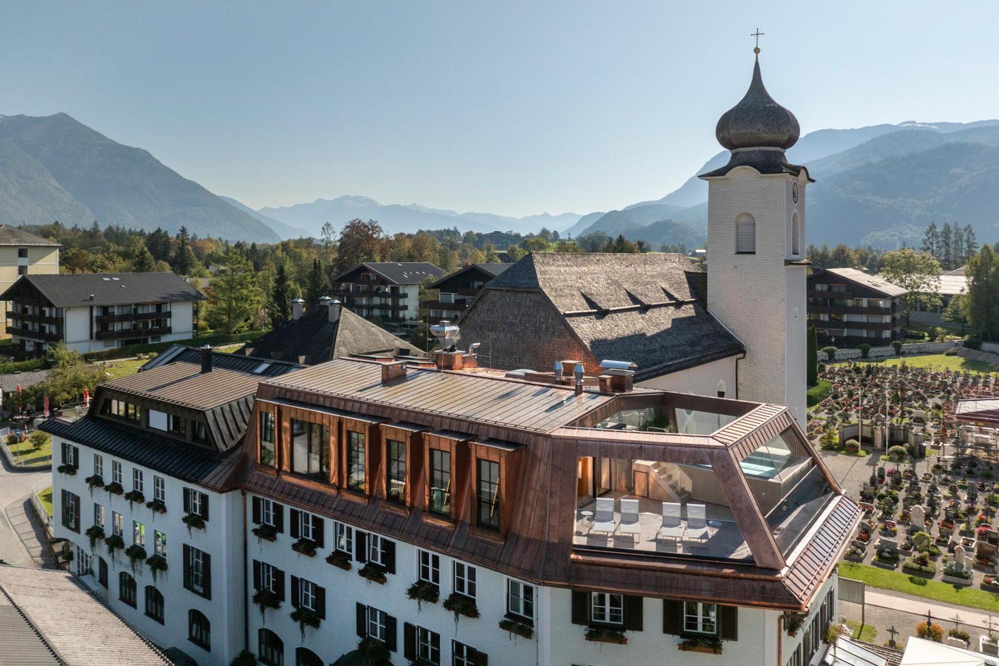 Kirchenwirt Hotell Strobl Exteriör bild