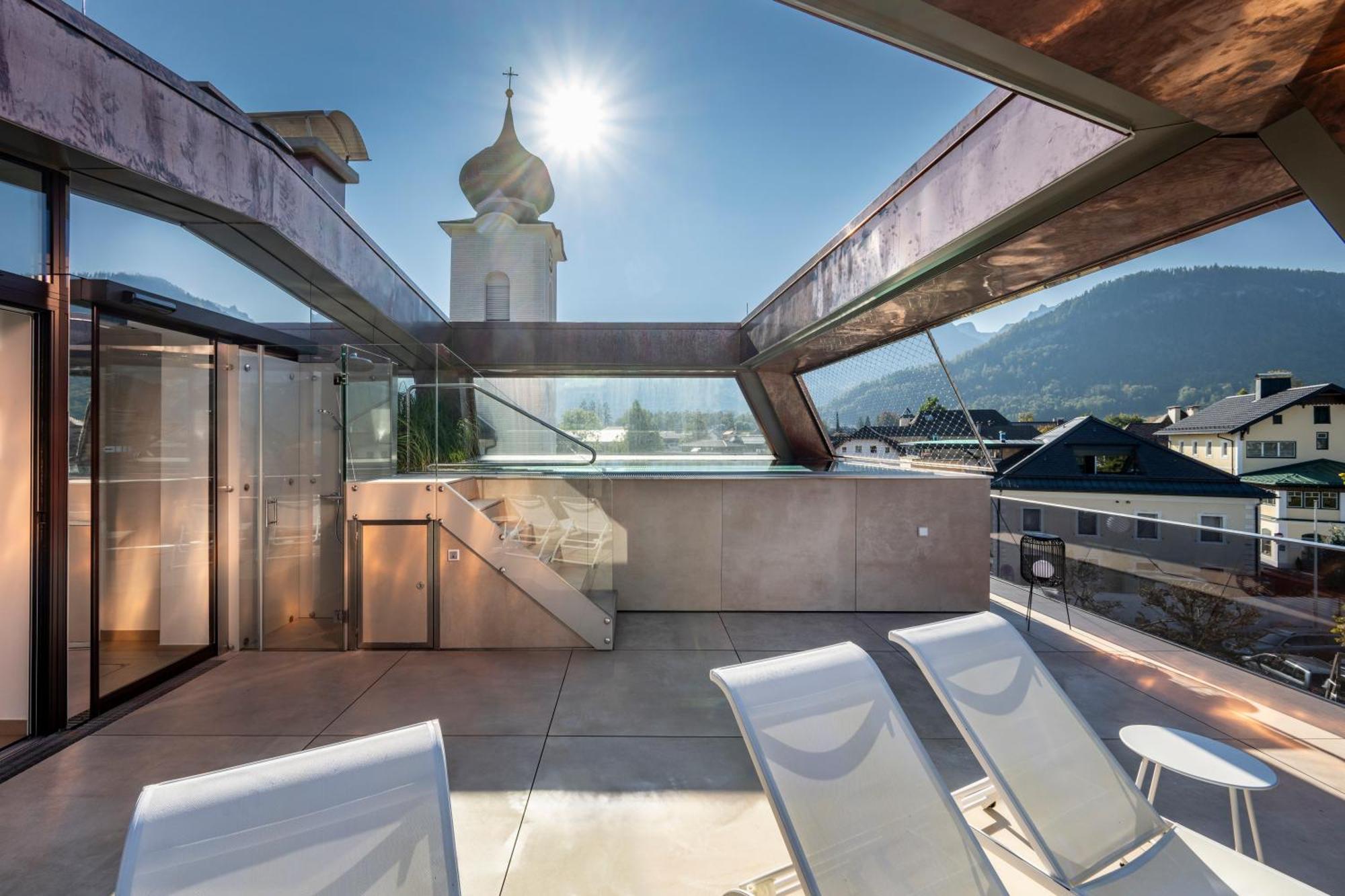 Kirchenwirt Hotell Strobl Exteriör bild