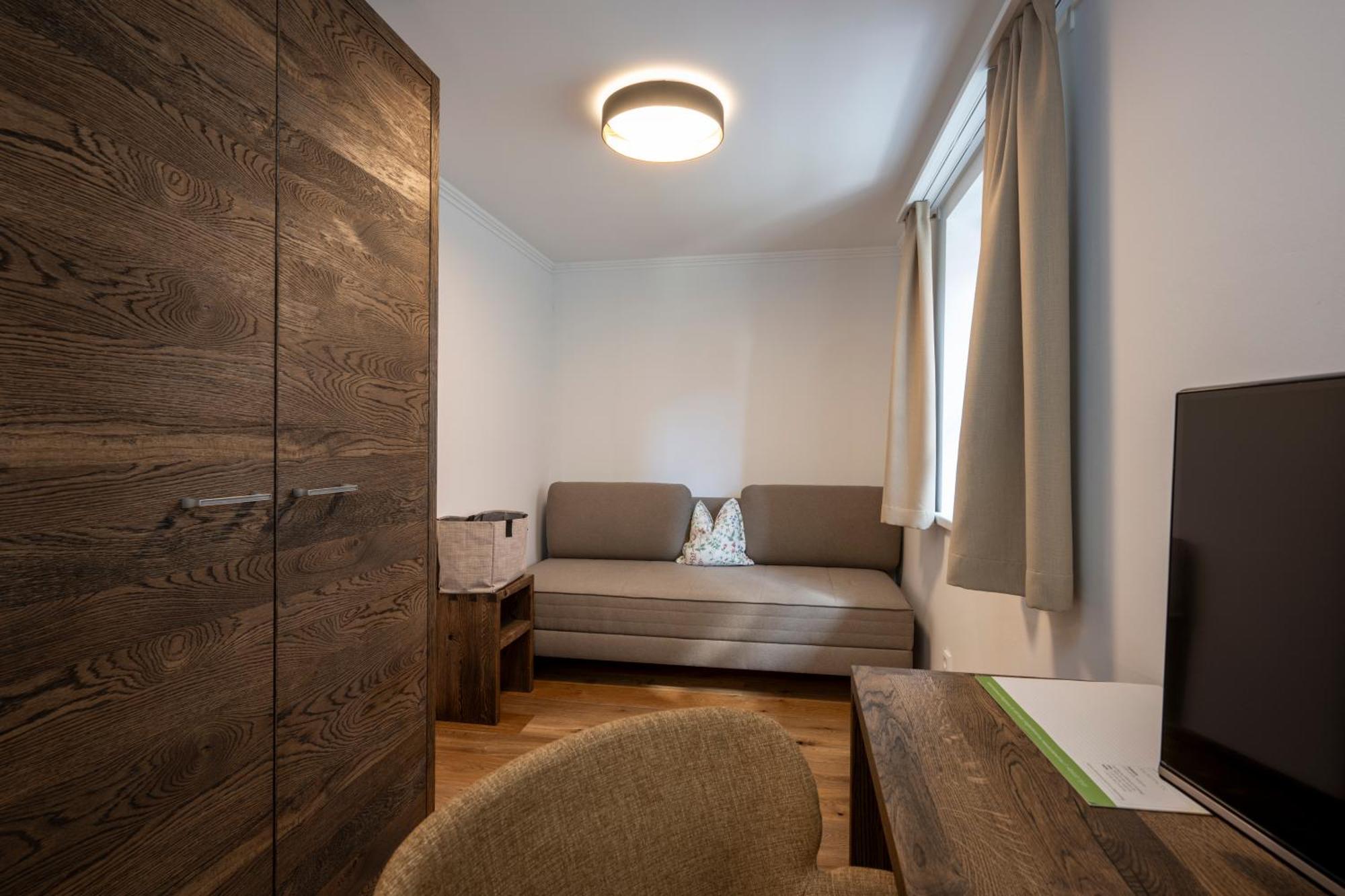 Kirchenwirt Hotell Strobl Exteriör bild