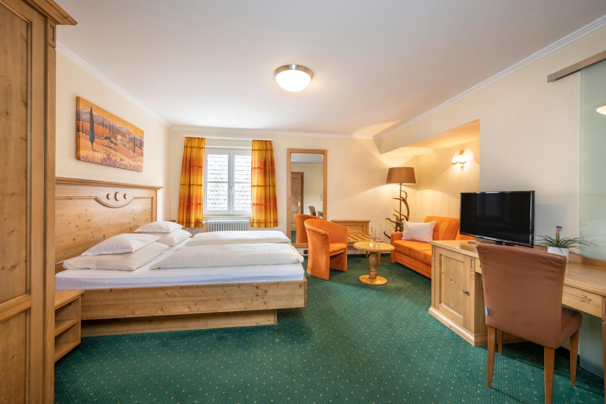Kirchenwirt Hotell Strobl Exteriör bild